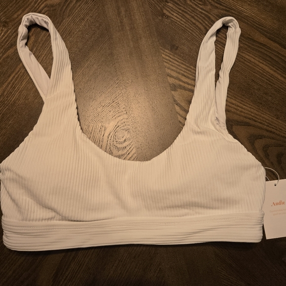 NWT Andie The Ventura Rib Bikini Top sz Small in White - Picture 2 of 4